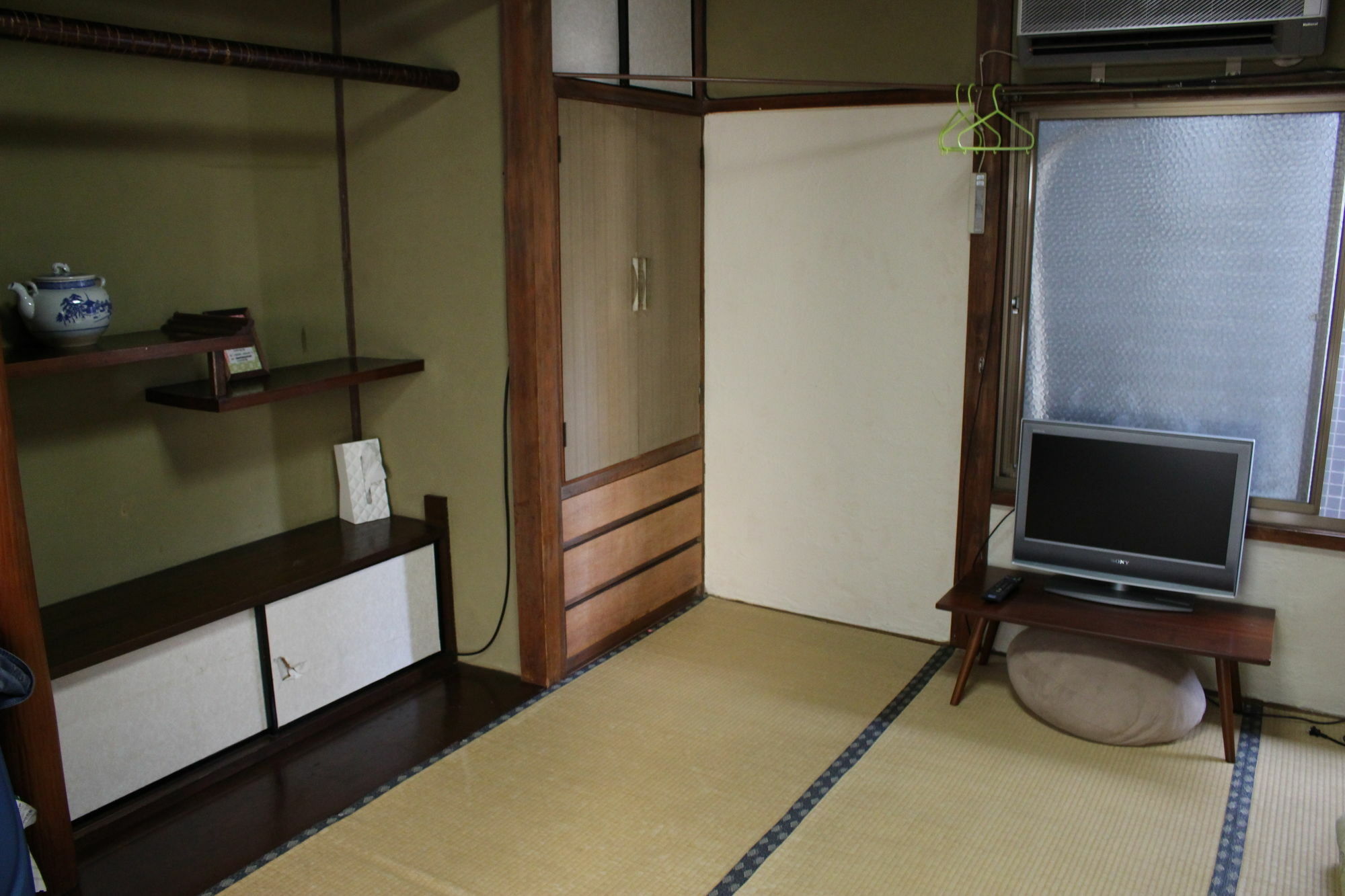 Gomaharu Guesthouse Osaka Exterior photo